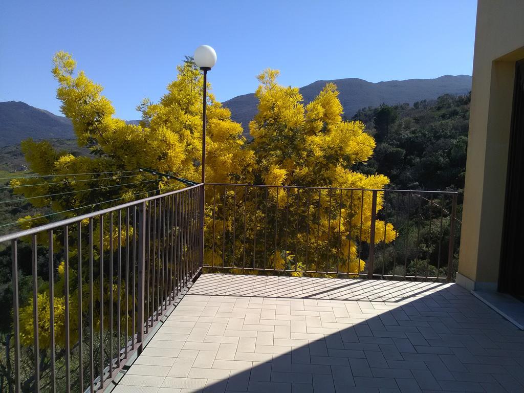Villaggio Dei Balocchi Castelbuono  Exteriér fotografie